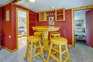 Boat Dock and Lake Access Grove Vacation Rental! - Grove - 4