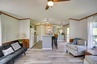 Rural Mississippi Vacation Rental about 12 Mi to Lake! - Prentiss - 5