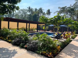 Natura Hotel & Villas - Zihuatanejo - 0