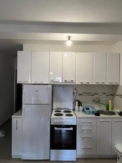 A&J Apartment - 8