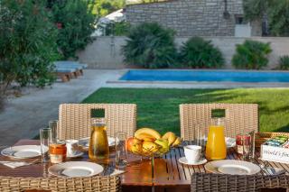 Serviced Family Suite by the sea, Mezaninе lеvеl - Bol - 5