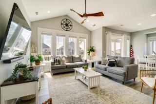 Modern Surf City Beach House with Hot Tub! - 0