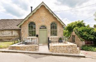 The Chapel, Cotswolds - North Cerney - 9