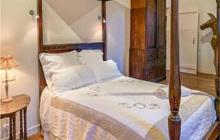 5 Bedroom Gorgeous Home In Sarrazac - 2