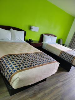 Zainee Inc Budgetel Inn and Suites - Augusta - 5
