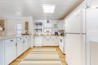 Creekside Cottage - Blairsville - 3
