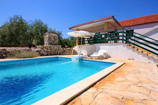 Family friendly house with a swimming pool Cove Gradina, Korcula - 7552 - 2