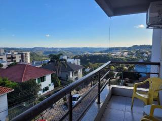 Apartamento espaçoso e impecável - Bento Gonçalves - 4