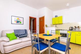 Apartment Garden by the sea - Rogoznica - 7