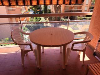 T2 avec Garage, Lave-Vaisselle et Loggia à Bormes-les-Mimosas - FR-1-610-79 - Bormes-les-Mimosas - 9