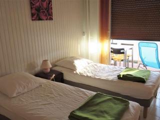 T3 climatisé, traversant, 54m², 2 chambres, loggia sud-ouest, parking, cœur de la Favière. - FR-1-610-78 - 6