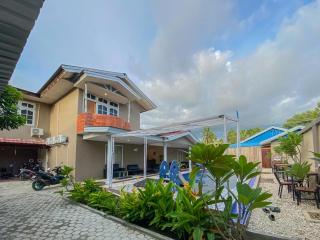 Urbanview Hotel ME Jayapura - Jayapura - 0