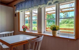1 Bedroom Cozy Home In Edsbruk - Edsbruk - 6