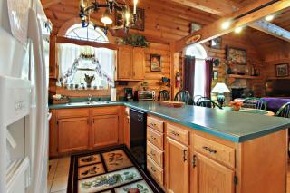Alpine Ski Lodge - Gatlinburg - 3