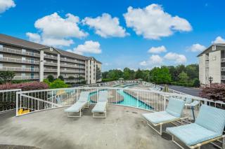City Side Comfort Whispering Pines 102 - Pigeon Forge - 8