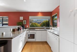 Charming house with lovely views - 1