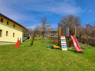 Viata la Tara Cerna - Cerna - 8