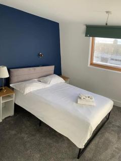 Earls Court Apartments - Fourth Floor No Lift - London - 0