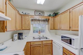 Rock-a-While Whispering Pines 214 - 5