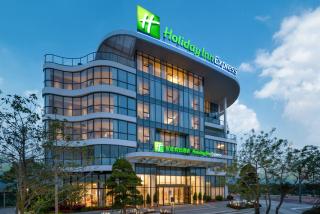 Holiday Inn Express Jiangmen Yinhu Bay by IHG - Jiangmen - 8