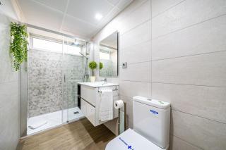 SUNSET MALAGA - Luxurious & Parking Apartment - 5