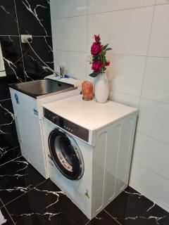 Fantastic Homestay- 2 Bedroom unit - 7