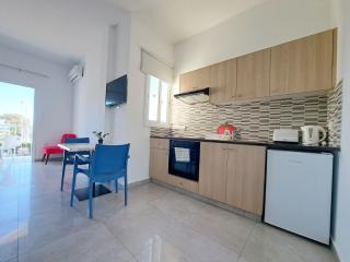 Florence Hotel Apartments - 1