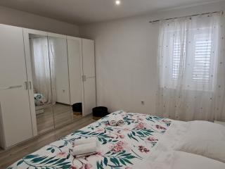 Apartmani Pina 2 - Kaštela - 5