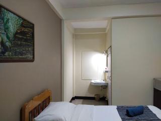 The Shire Guesthouse - 5