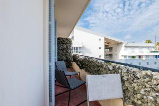 Apt With Balcony With Beach Vue - Villeneuve-Loubet - 1