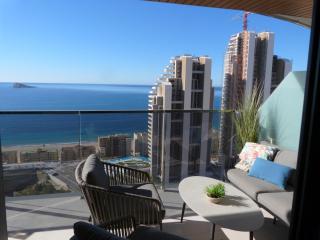 Sunset Waves Modern Apartment 200m From The Beach - 0