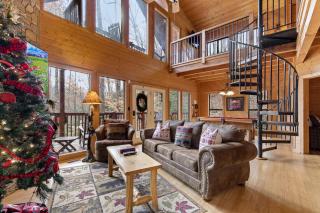 Dreams & Streams - Gatlinburg - 1