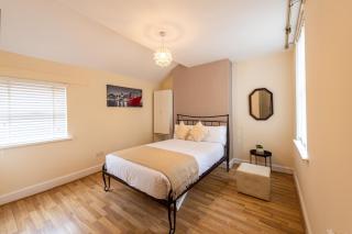 10 Guests - Free Parking - City Centre - 2