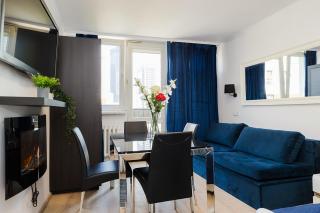 UNITApartaments Short Rent Apartment in Warsaw by Metro Station Rondo ONZ Apart with 3bedrooms 23 - Warsaw - 7