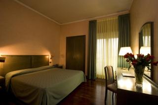 Astor Hotel Vintage - Frosinone - 9