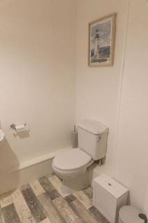 City Centre Riverview Apartment - Derry - 3
