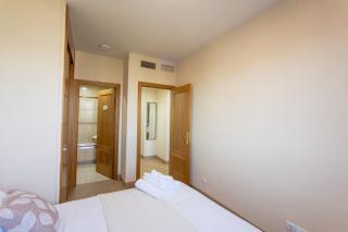 For Your Rentals Amplio y luminoso apartamento TEMPORAL en Orcasitas - Wifi BEA25 - Madrid - 5