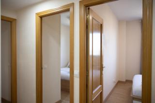 For Your Rentals Amplio y luminoso apartamento TEMPORAL en Orcasitas - Wifi BEA25 - Madrid - 4