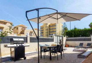 Groundfloor Pink Torrevista - Winter by the Sea - 7