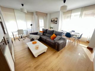 POOL AND CONFORT 3 habitaciones y garaje By apartamentos Logroño - Logroño - 7