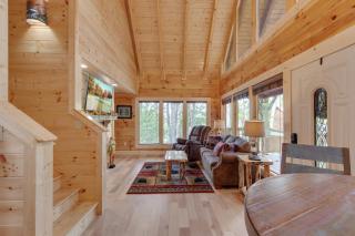 Simply Unforgettable - Gatlinburg - 2