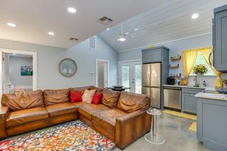 Cozy Mount Vernon Cabin Rental Near Fishing Lakes! - 6