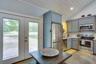 Cozy Mount Vernon Cabin Rental Near Fishing Lakes! - Mount Vernon - 1