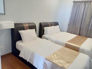 Sekinchan Guest Room 2R1B 4Pax with View - Sekincan - 4