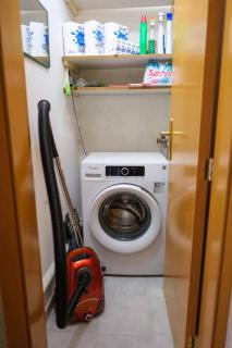 Great and large two bedroom Maisonette with lovely view & FREE parking Center - Plovdiv - 4