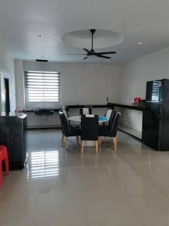 Emerald Villa Homestay Dungun - Batu Lima - 2