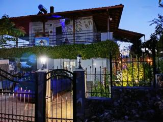 Seaside Villa Adam's Holiday House 2019 - Karianí - 2