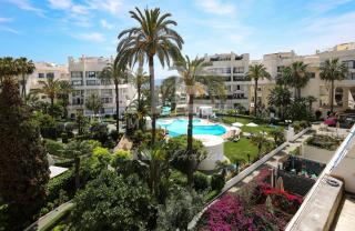 Marbella House 133 Second Line Beach - Marbella - 0