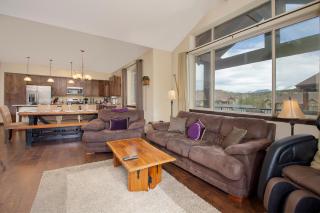 Trailhead Lodges Building 101 Unit 131 - 9