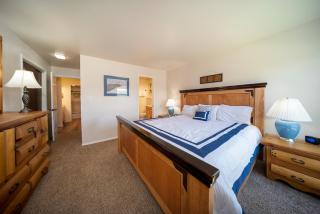 Hi Country Haus Unit 2007 - 2